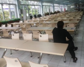 不鏽鋼餐桌椅HW-K014